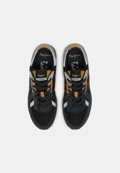 Pepe Jeans TINKER PRO TRECK - Baskets Basses - Black -Pepe Jeans Soldes Magasin 01ae1e07a9744a9bafdb730f129bfc84