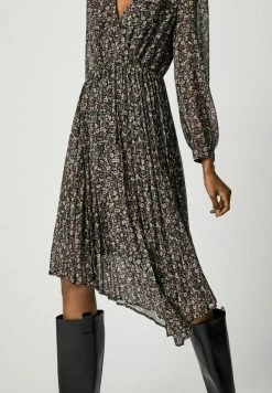 Pepe Jeans HILARY - Robe De Jour - Black -Pepe Jeans Soldes Magasin 0b82eefc4a5e4971b544e7dbc2d8ef35