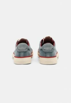 Pepe Jeans KENTON - Baskets Basses - Denim -Pepe Jeans Soldes Magasin 12834f62c14c4934b97e7dcd07c3f851