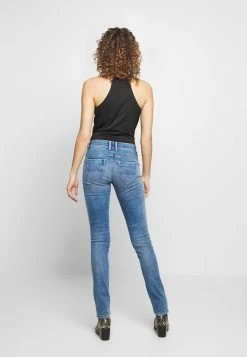 Pepe Jeans KATHA - Jean Slim - Blue Denim -Pepe Jeans Soldes Magasin 19853f7a580d4bdd8ba1a3250c745009