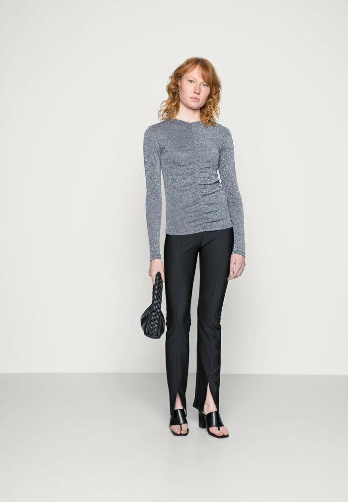 Pepe Jeans DACIA - T-shirt à Manches Longues - Charcoal 2 Pepe Jeans DACIA - T-shirt à Manches Longues - Charcoal – Image 2