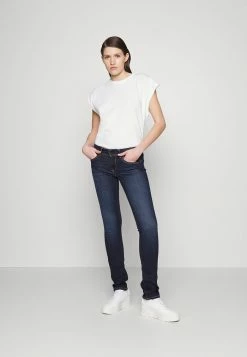 Pepe Jeans NEW BROOKE - Jean Slim - Dark-blue Denim -Pepe Jeans Soldes Magasin 21c169357cf246d0bcb00b77a9b5bec5