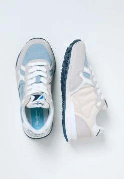 Pepe Jeans BRITT - Baskets Basses - Denim -Pepe Jeans Soldes Magasin 22f53e79e9fe4a438fa4a69e6f6b5982