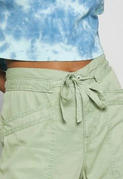 Pepe Jeans DASH - Pantalon Classique - Palm Green 9 Pepe Jeans DASH - Pantalon Classique - Palm Green -Pepe Jeans Soldes Magasin 2b31e0b6d0bd45caa60fe21408e590f8