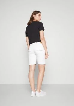 Pepe Jeans POPPY PRIDE - Short En Jean - White Denim -Pepe Jeans Soldes Magasin 2e9a61f961974033b5b826bbe05d2fe1