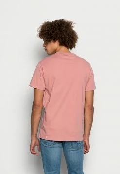 Pepe Jeans ANDREAS FUTURE - T-shirt Basique - Claret 7 Pepe Jeans ANDREAS FUTURE - T-shirt Basique - Claret -Pepe Jeans Soldes Magasin 339bcea4a1b84d04b320ab4c3ca53b24