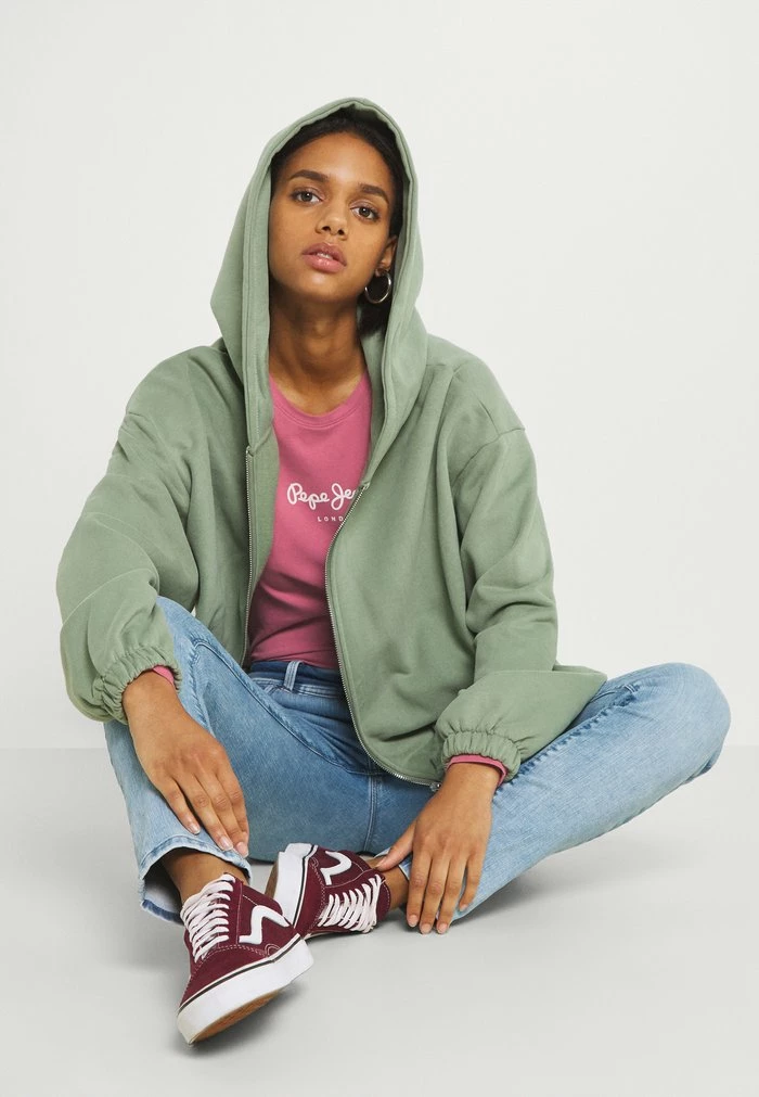 Pepe Jeans NEW VIRGINIA - T-shirt à Manches Longues - Washed Berry 4 Pepe Jeans NEW VIRGINIA - T-shirt à Manches Longues - Washed Berry – Image 4