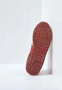 Pepe Jeans LONDON - Baskets Basses - Biscuit 10 Pepe Jeans LONDON - Baskets Basses - Biscuit -Pepe Jeans Soldes Magasin 3b3c5bb2bd5a49a98a9356a5b7d15cd1