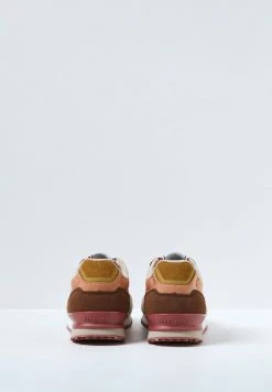 Pepe Jeans LONDON - Baskets Basses - Biscuit 9 Pepe Jeans LONDON - Baskets Basses - Biscuit -Pepe Jeans Soldes Magasin 3ef5e16b4352413396d1c185c93e3890