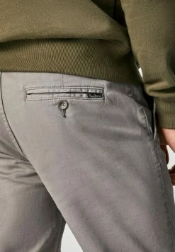 Pepe Jeans CHARLY - Pantalon Classique - Light Grey 7 Pepe Jeans CHARLY - Pantalon Classique - Light Grey -Pepe Jeans Soldes Magasin 407ba2844fc24c9dae6c956f244e1cde