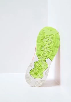 Pepe Jeans BRITT PRO - Baskets Basses - Pink -Pepe Jeans Soldes Magasin 4142f97d3f014f4db75b66b305a26ace