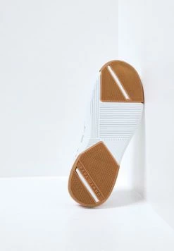 Pepe Jeans BAXTER FLOWERS - Baskets Basses - Blanco Off -Pepe Jeans Soldes Magasin 42a627b2c3c64f1abfde3ea49e876e6e