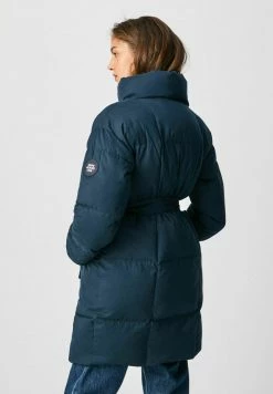 Pepe Jeans DORA - Doudoune - Dark Blue 7 Pepe Jeans DORA - Doudoune - Dark Blue -Pepe Jeans Soldes Magasin 47d409b5d3de4098a33b44b877c78926