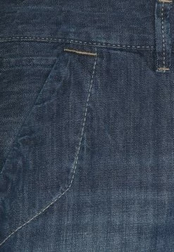 Pepe Jeans CALLEN - Short En Jean - Denim -Pepe Jeans Soldes Magasin 4a967c1597eb4086bc5105506167d8d0