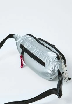 Pepe Jeans MAGGIE - Sac Banane - Plata -Pepe Jeans Soldes Magasin 519ff0c3955a4fa4947a39d69331ff48