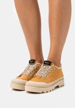 Pepe Jeans Baskets Basses - Cognac