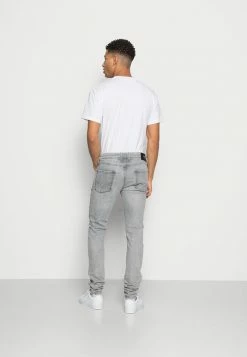 Pepe Jeans FINSBURY - Jean Slim - Grey Denim -Pepe Jeans Soldes Magasin 56c1484e71ab4a1194ae58e4a899ba1e
