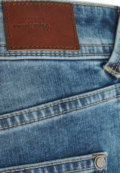 Pepe Jeans POPPY - Short En Jean - Denim -Pepe Jeans Soldes Magasin 57bf44c12e564e92b723d5fa92de1ca8