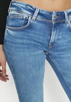 Pepe Jeans SATURN - Jean Droit - Light Blue Denim -Pepe Jeans Soldes Magasin 5d059cdd84d44535a42d0269105ad691