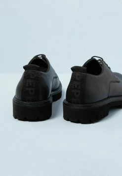 Pepe Jeans TRUCKER DERBY - Derbies - Black -Pepe Jeans Soldes Magasin 657e86e8dea04cc5a9ea7c5a4f77a722