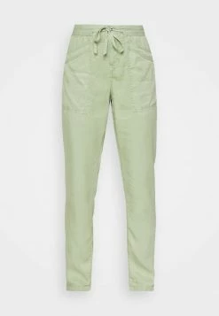 Pepe Jeans DASH - Pantalon Classique - Palm Green 8 Pepe Jeans DASH - Pantalon Classique - Palm Green -Pepe Jeans Soldes Magasin 669be8b1f6984f53a323a43552743073