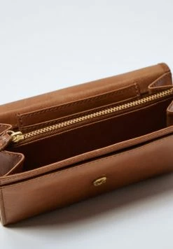 Pepe Jeans YVANA - Portefeuille - Tabaco -Pepe Jeans Soldes Magasin 688756ebcb8840d1bc6a6029816365dc