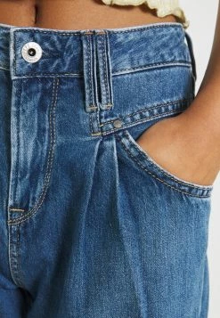 Pepe Jeans DUNE - Jean Droit - Blue Denim -Pepe Jeans Soldes Magasin 6c3bc449a2fd48c0964ee1bd9b6152f0