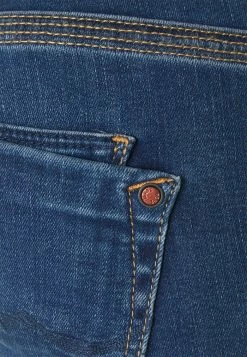 Pepe Jeans SATURN - Jean Droit - Blue Denim -Pepe Jeans Soldes Magasin 6ec94f102e944e4aa51c2bcf2c174837