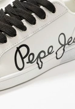 Pepe Jeans BROMPTON - Baskets Basses - White 10 Pepe Jeans BROMPTON - Baskets Basses - White -Pepe Jeans Soldes Magasin 83d3f91cdd3d4a89ad8cd83c400582b9