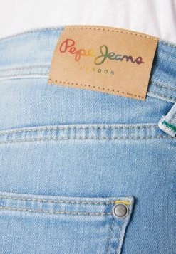 Pepe Jeans POPPY SHORT PRIDE - Short En Jean - Denim -Pepe Jeans Soldes Magasin 8f30a930786d4f618c6b01e7718dfcd7
