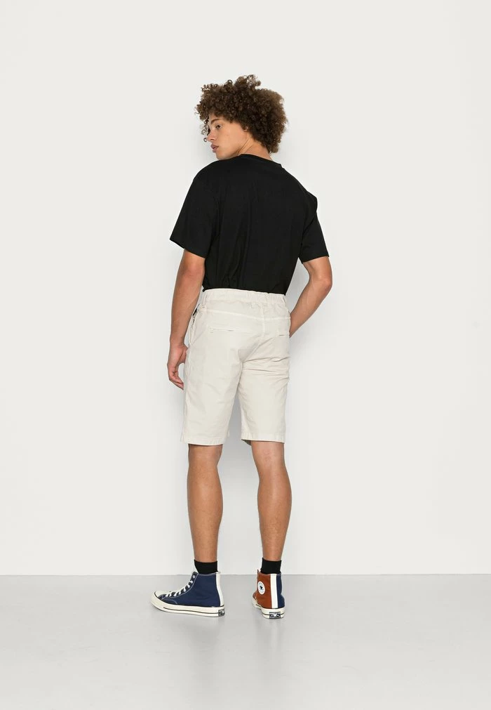 Pepe Jeans OWEN POPLIN - Short - Stucco 3 Pepe Jeans OWEN POPLIN - Short - Stucco – Image 3