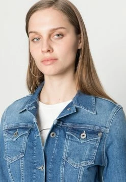 Pepe Jeans THRIFT - Veste En Jean - Denim 9 Pepe Jeans THRIFT - Veste En Jean - Denim -Pepe Jeans Soldes Magasin 9ff79c159754475f845fa9aafea3c300