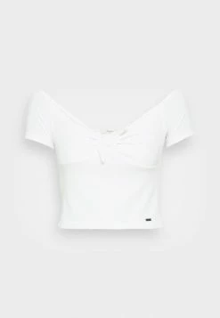 Pepe Jeans BETH - T-shirt Basique - White 8 Pepe Jeans BETH - T-shirt Basique - White -Pepe Jeans Soldes Magasin a09852b9a24a454fbb3595960d29a47a