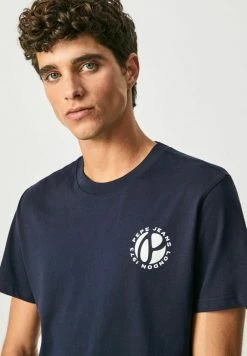 Pepe Jeans ALEJO - T-shirt Imprimé - Airforce Blau 8 Pepe Jeans ALEJO - T-shirt Imprimé - Airforce Blau -Pepe Jeans Soldes Magasin a4bf656160db4ea6a9124111a0197c0f