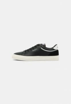 Pepe Jeans KENTON CLASS - Baskets Basses - Black