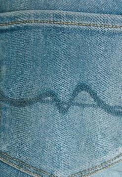 Pepe Jeans SIOUXIE - Short En Jean - Blue Denim -Pepe Jeans Soldes Magasin cad588ec14de410087511b6a8e0c98d9