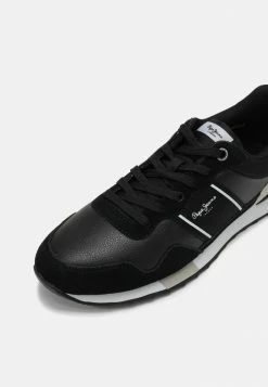 Pepe Jeans CROSS 4 COURT - Baskets Basses - Black -Pepe Jeans Soldes Magasin d0629fbcd9de40ff9eb980fdc957099f