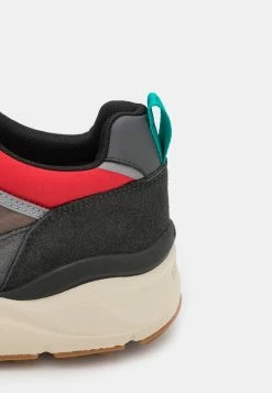 Pepe Jeans TRAIL URBAN - Baskets Basses - Cognac -Pepe Jeans Soldes Magasin d461baecf03e44fb87e02e189d5a7e0f