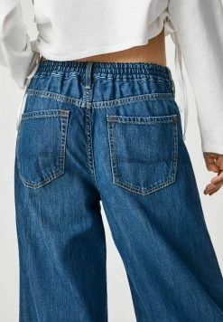 Pepe Jeans HAILEY COMFY - Jean Flare - Blue Denim -Pepe Jeans Soldes Magasin d5d8bcf781004bee978c531a160eb6fc