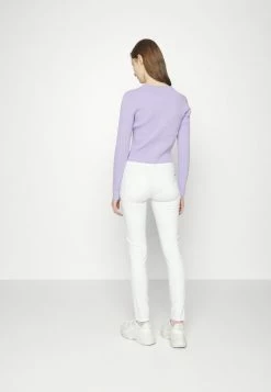 Pepe Jeans SOHO - Pantalon Classique - White 8 Pepe Jeans SOHO - Pantalon Classique - White -Pepe Jeans Soldes Magasin d7b68e43c304486bad8aee3cbe616d40