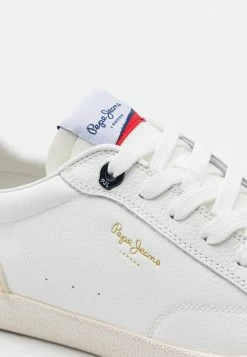 Pepe Jeans KENTON VINTAGE 1973 - Baskets Basses - White -Pepe Jeans Soldes Magasin dee8c5c341014bdd8ec9d4882dc7c1de