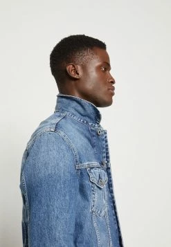 Pepe Jeans PINNERS FROM US - Veste En Jean - DENIM -Pepe Jeans Soldes Magasin f59cac16487e4e21aa80954cd99bdd10