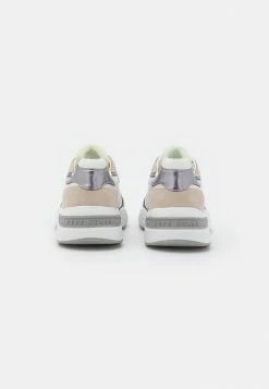 Pepe Jeans ARROW LAYER - Baskets Basses - White -Pepe Jeans Soldes Magasin f7c1465998ea45d09a3da3410a7e0573